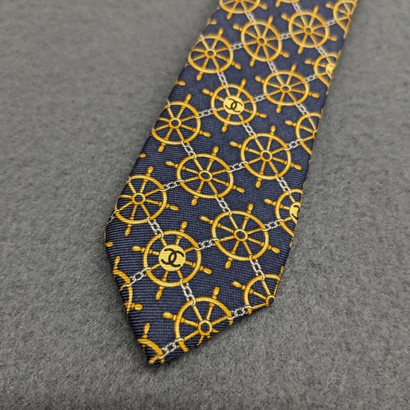 Chanel Paris Captains Wheel Pattern Tie Navy Blue Gold - Picture 12 of 12
